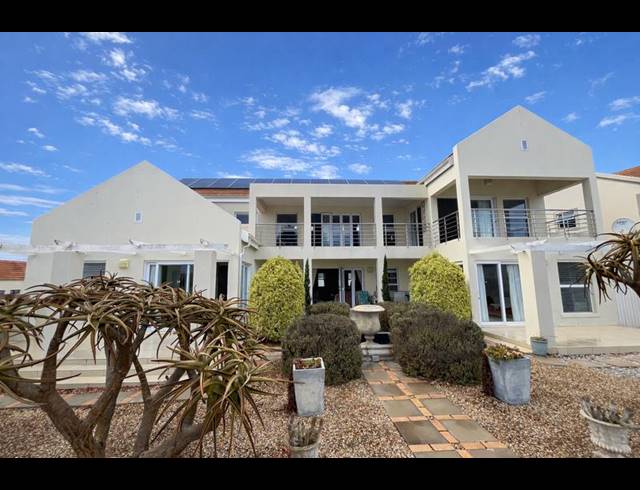 3 BEDROOM HOUSE FOR SALE IN PORT OWEN